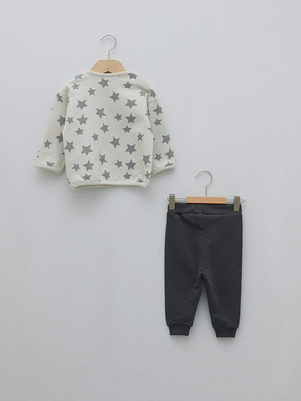 Crew Neck Long Sleeve Baby Boy Sweatshirt and Jogger Pants 2-Piece Set