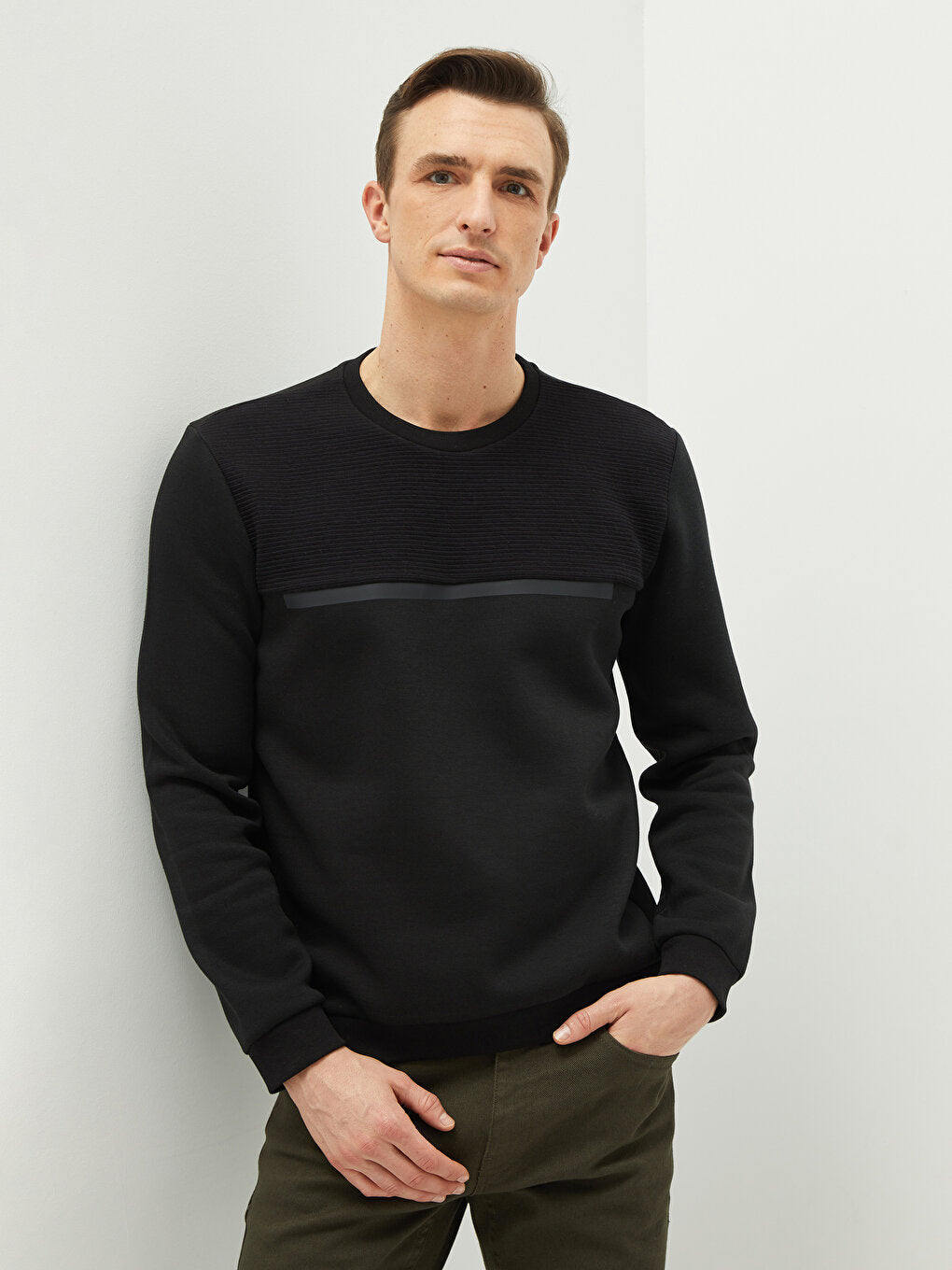 Crew Neck Long Sleeve Men's Sweatshirt