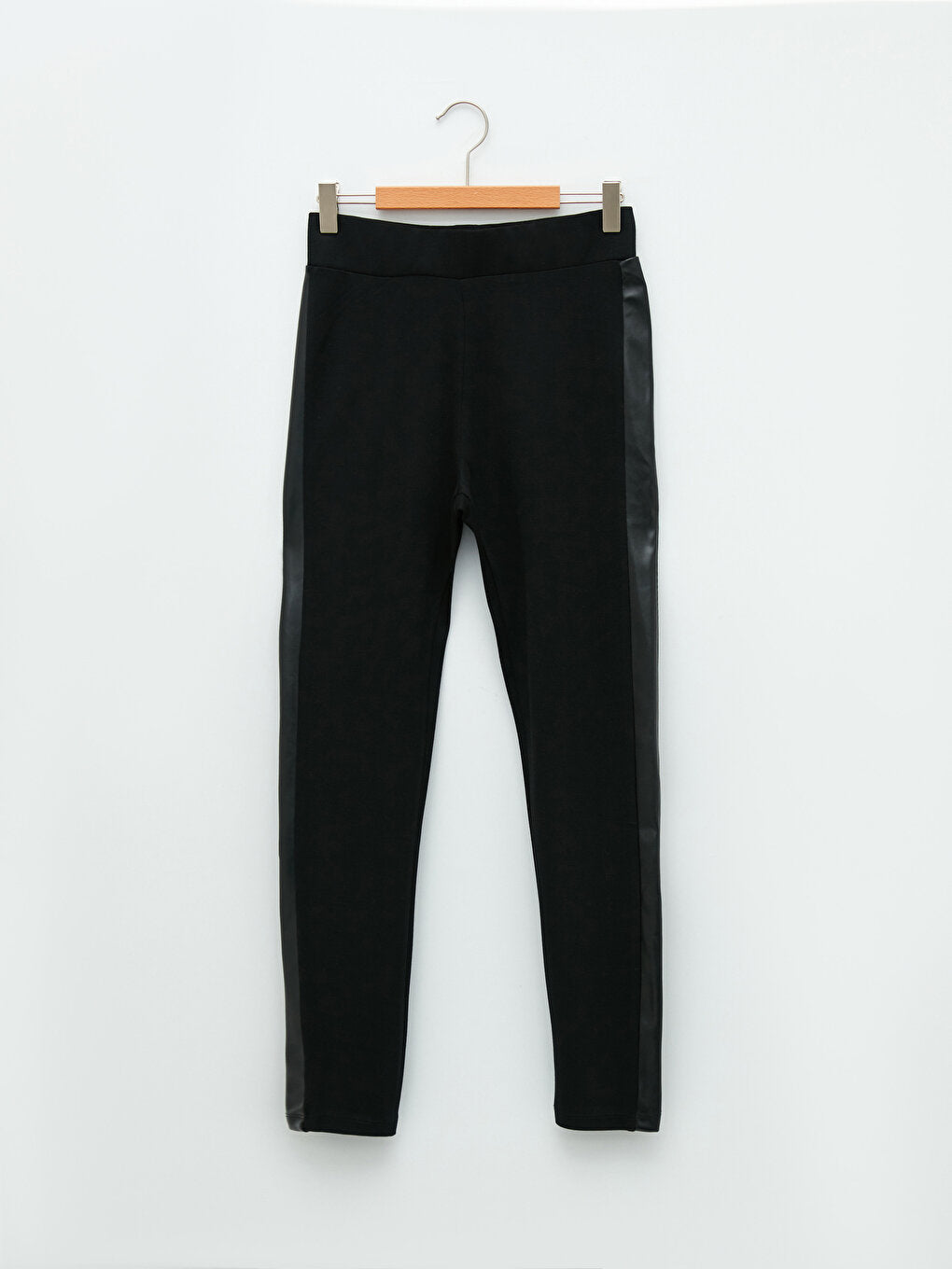 Women's Leggings with Elastic Waist and Stripe Detail