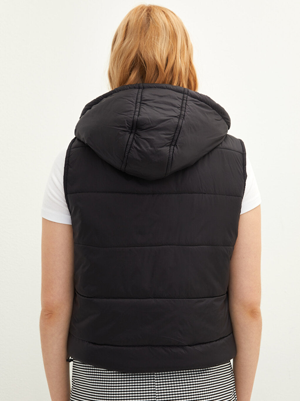 Hooded Collar Plain Pocket Detailed Women's Vest