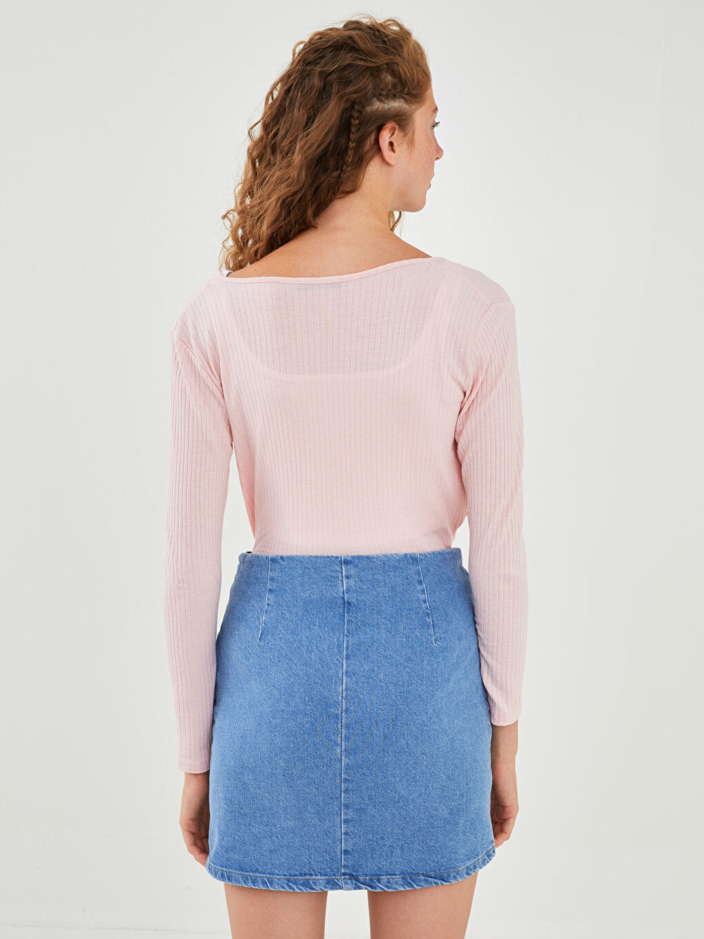 Women's Jean Skirt with Zipper Waist Slit Detail