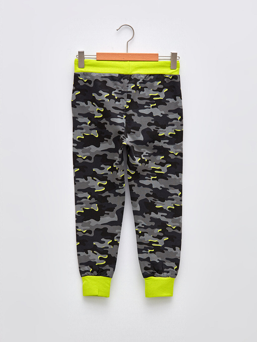 Camouflage Patterned Boy Jogger Sweatpants with Elastic Waist