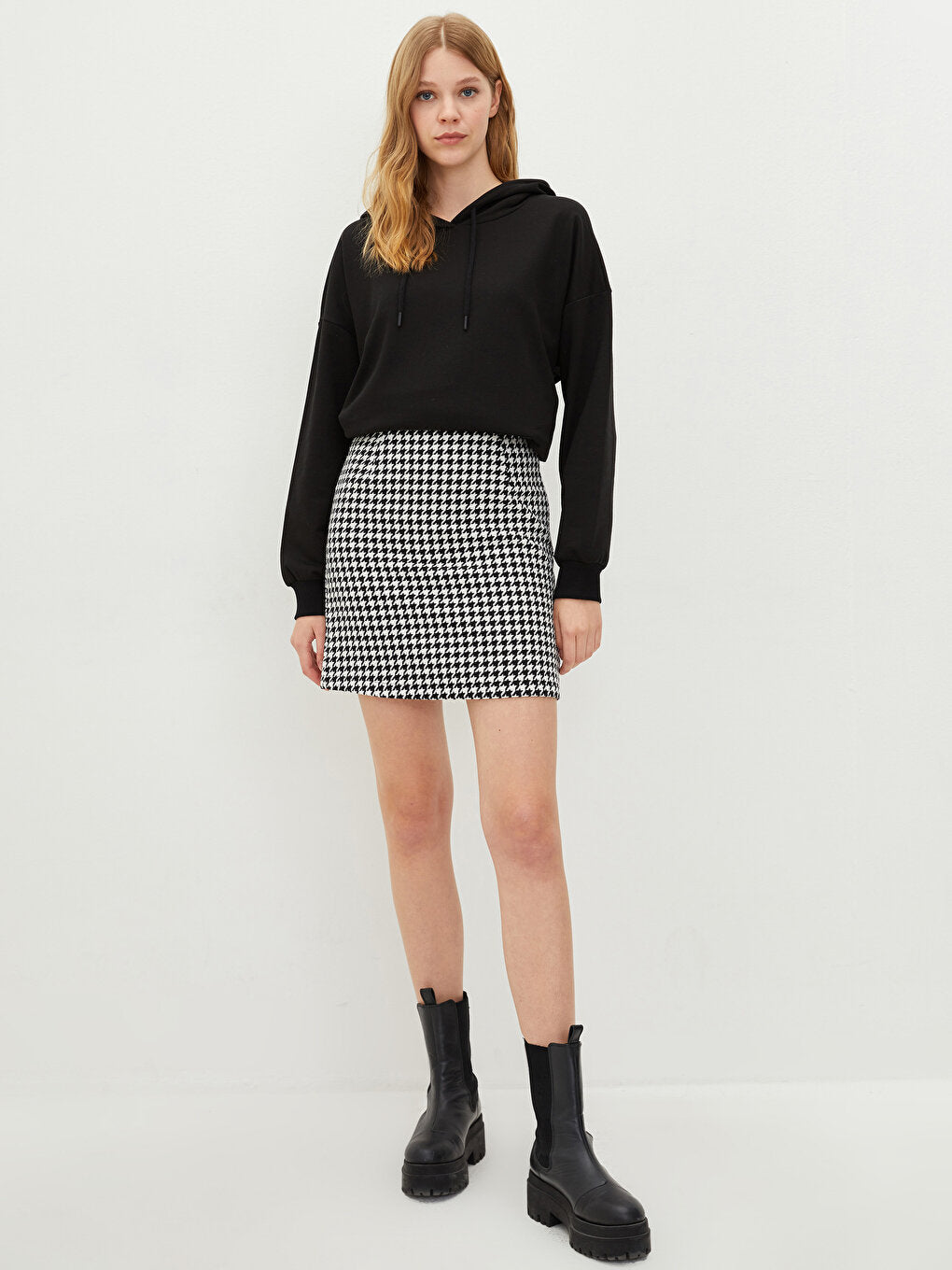 Houndstooth Patterned Poplin Women's Skirt with Zipper Waist