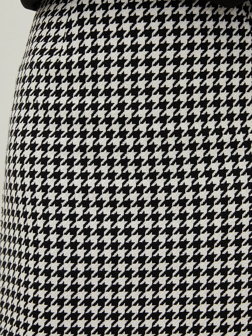 Houndstooth Patterned Poplin Women's Skirt with Zipper Waist