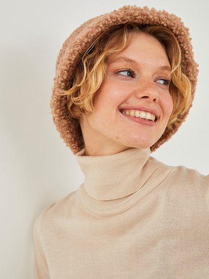 Furry Women's Bucket Hat