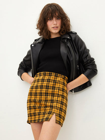 Tight Fit Plaid Women's Mini Skirt