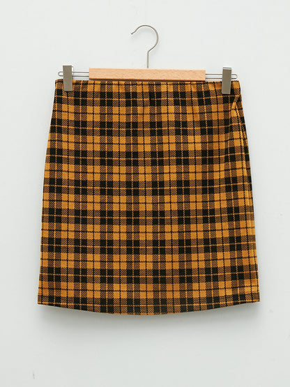 Tight Fit Plaid Women's Mini Skirt