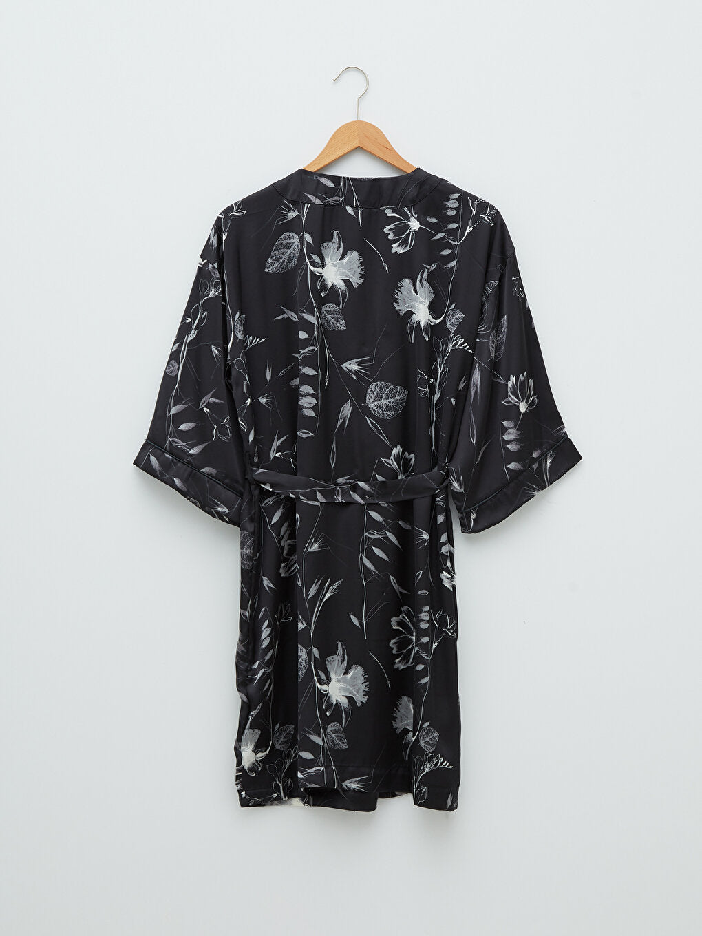 Women's Dressing Gown with Double Breasted Collar and Floral Tie Waist Detail