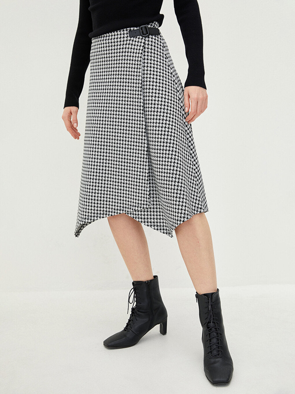 Belted Waist Houndstooth Patterned Asymmetric Cut Ponte Fabric Women's Skirt