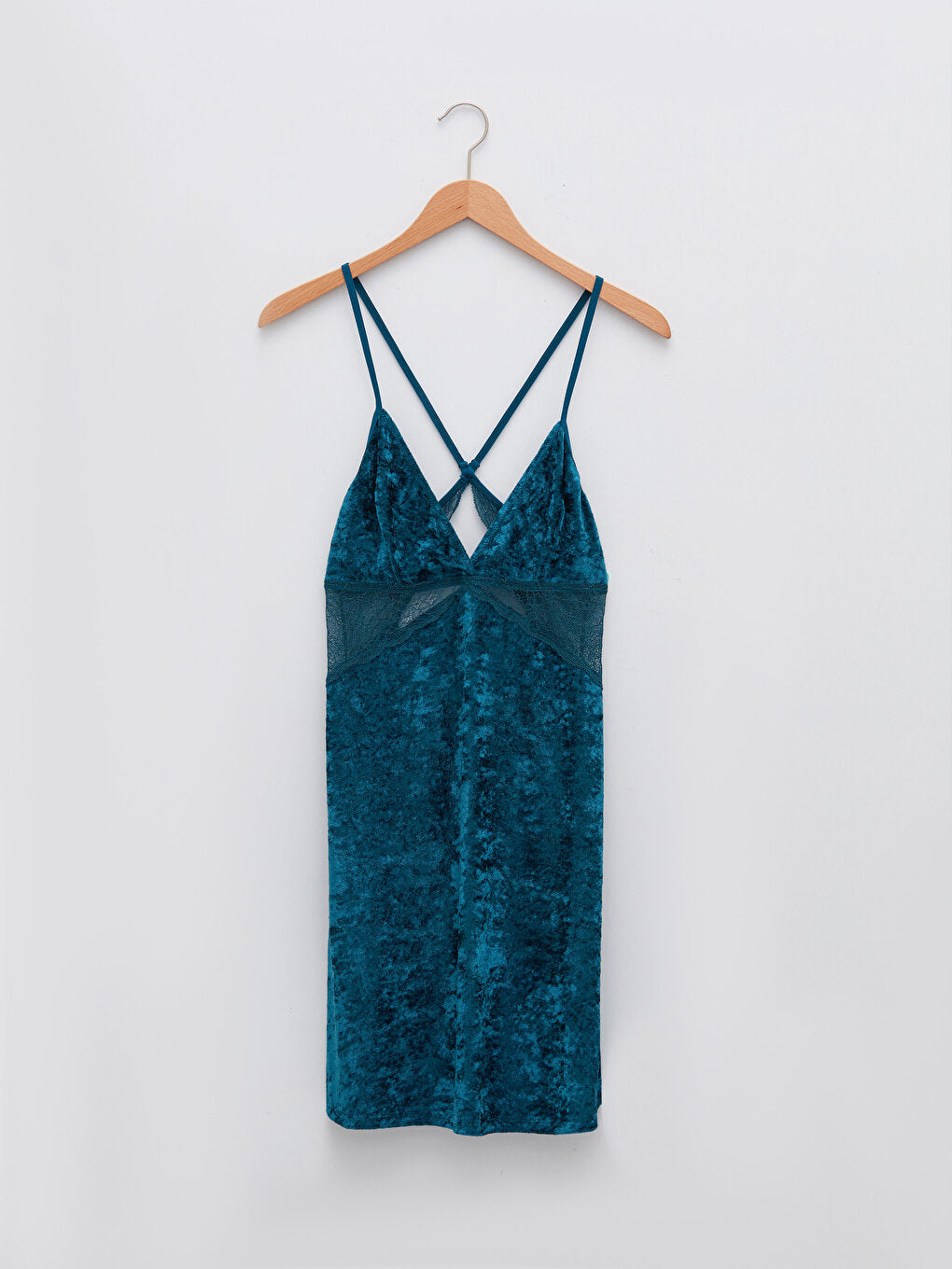 V-Neck Strap Plain Velvet Nightgown