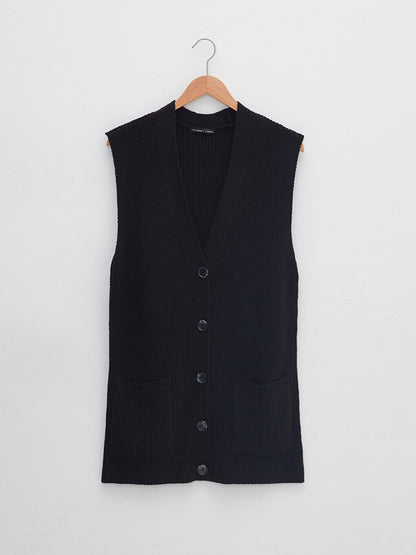 V-Neck Women's Knitwear Vest with Pocket Detail