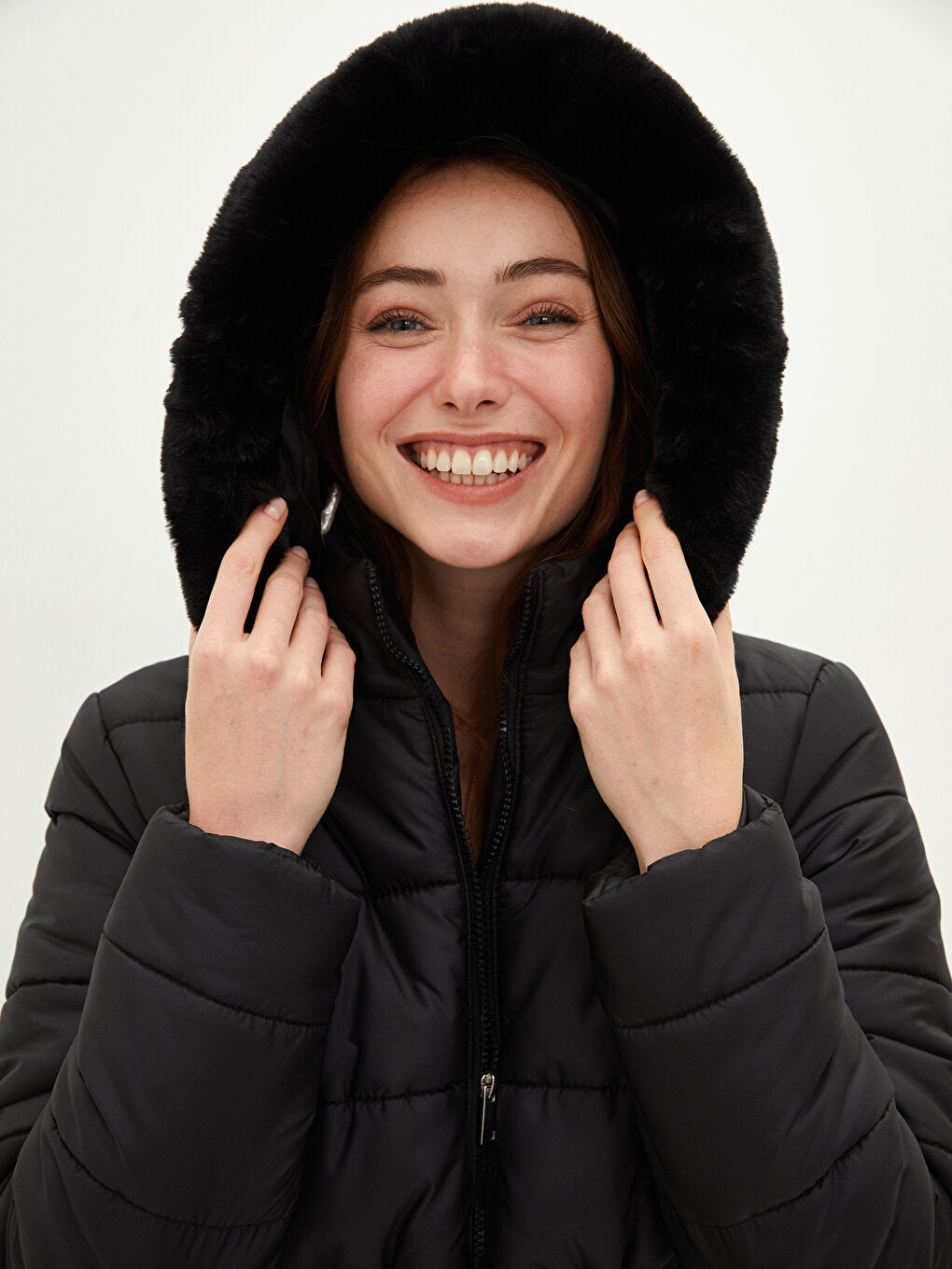 Hooded Plain Pocket Detailed Long Sleeve Thick Women's Puffer Coat