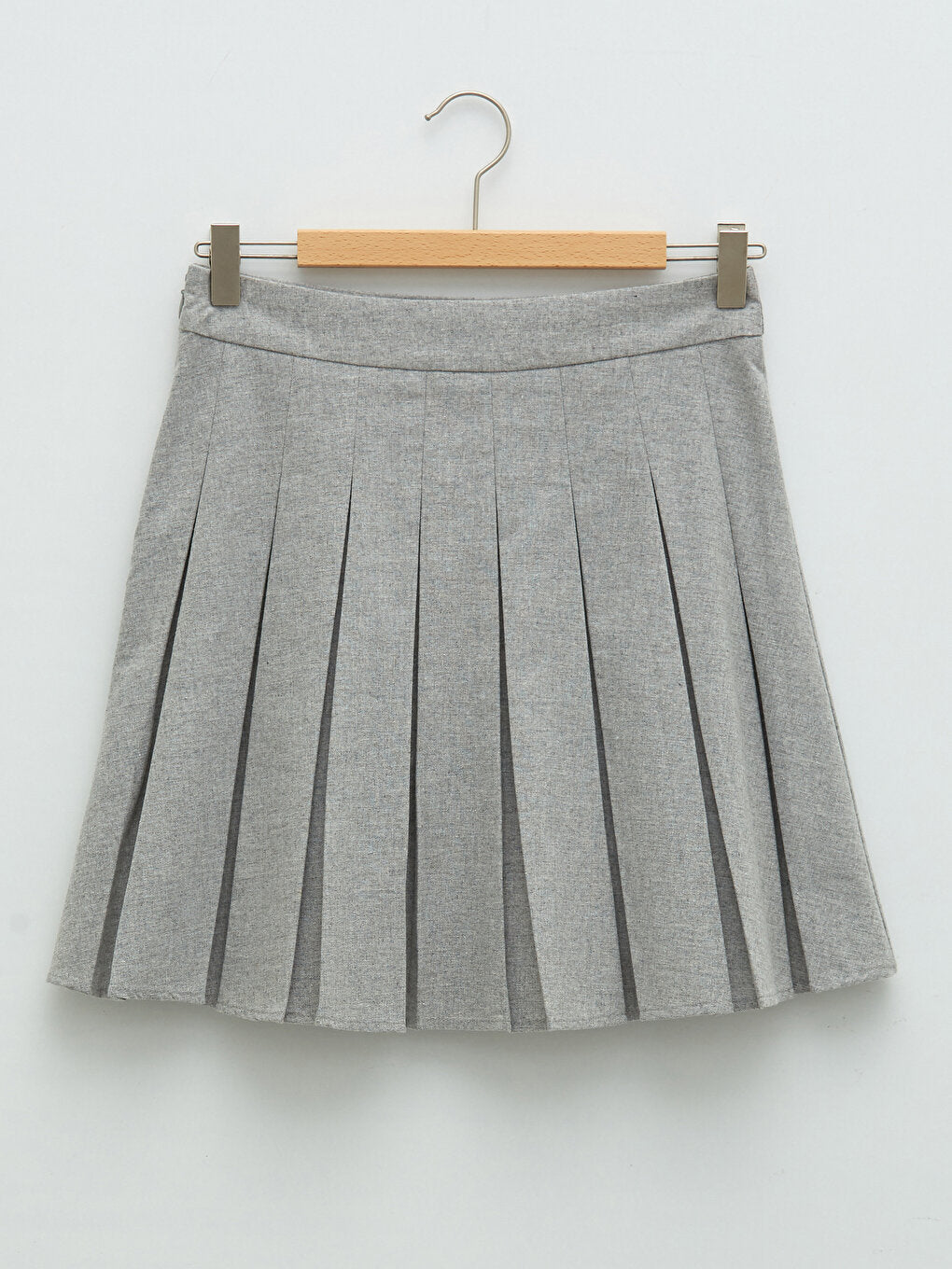 Comfortable Fit Unlined Women's Skirt with Zipper Waist