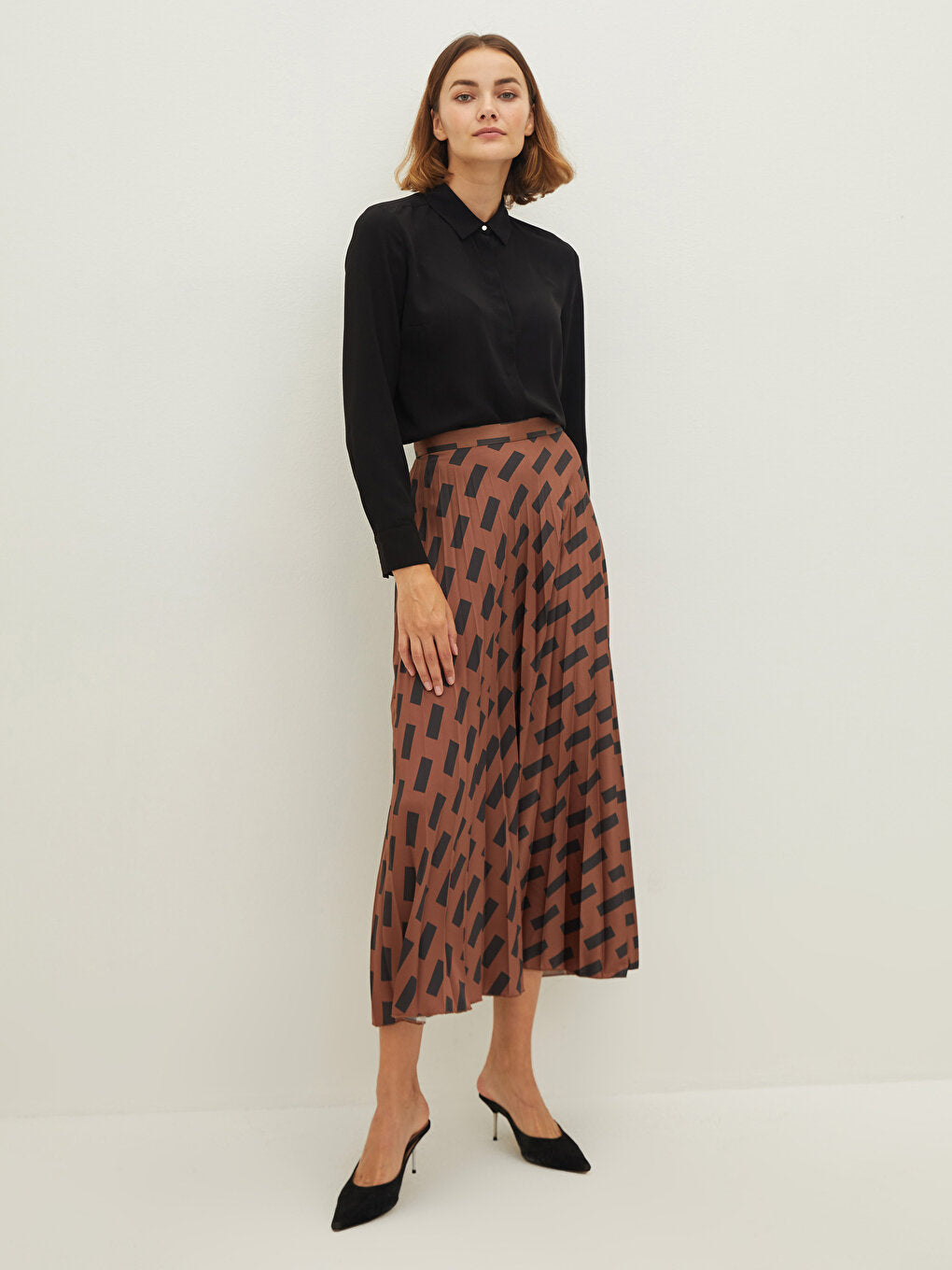 Patterned Satin Fabric Women's Pleated Skirt