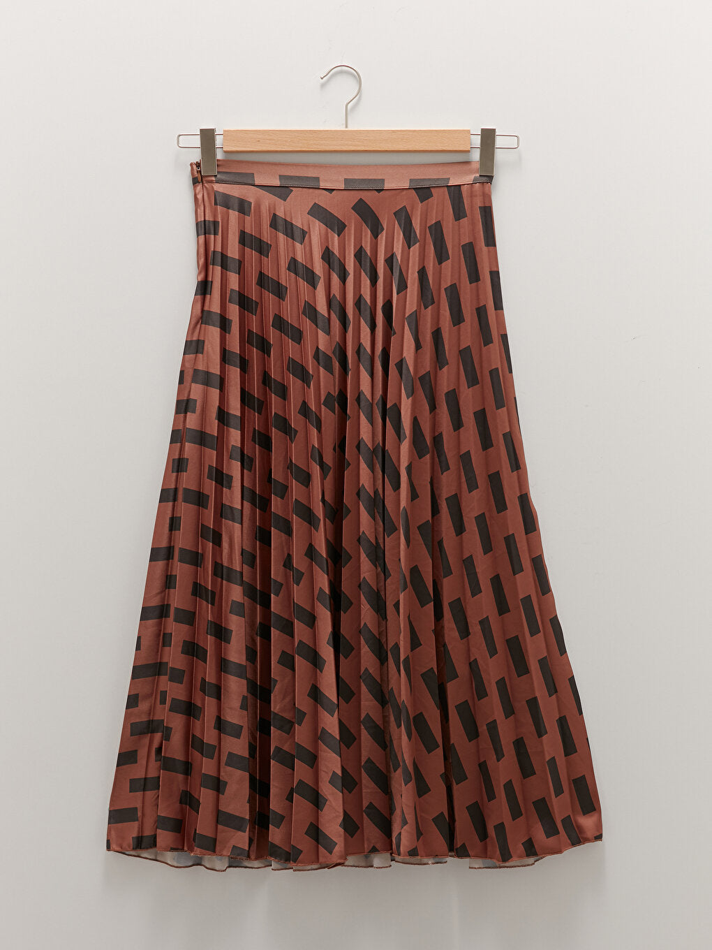 Patterned Satin Fabric Women's Pleated Skirt