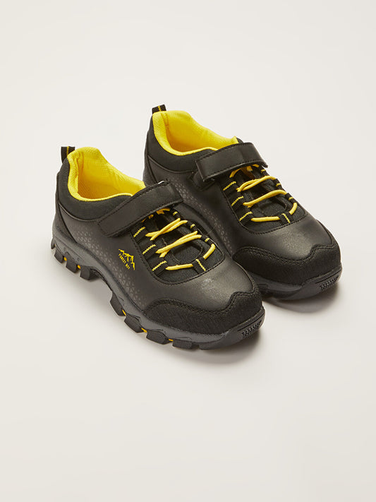 Lace-up Velcro Boys Trekking Shoes