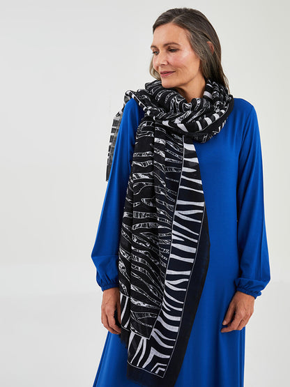 Geometric Patterned Women's Shawl