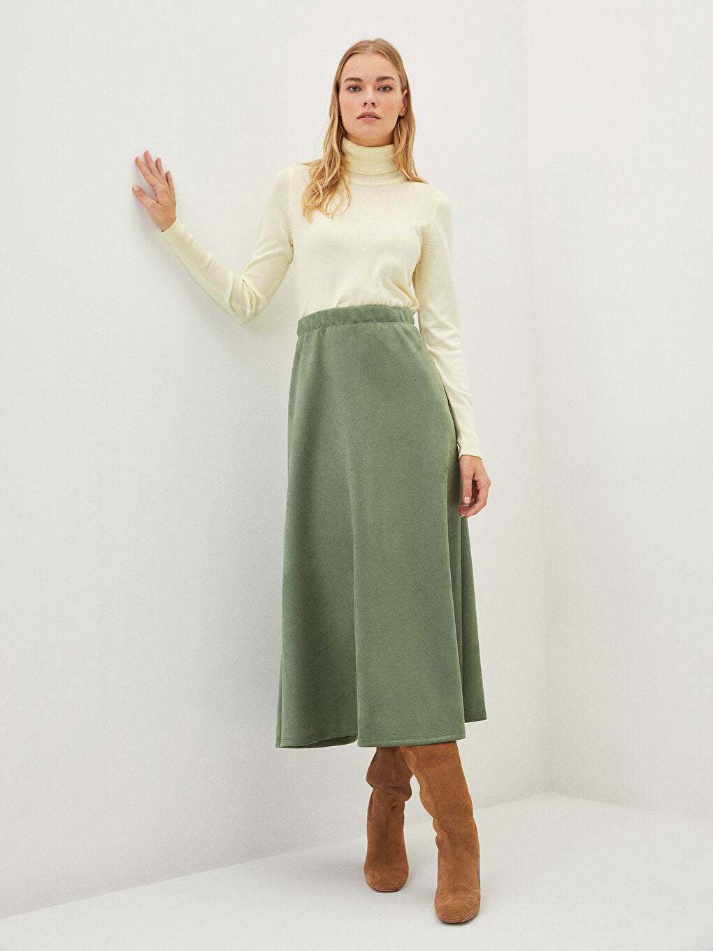 Straight A-Cut Suede Fabric Women's Skirt with Elastic Waist