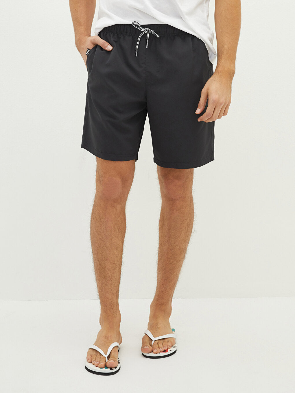 Knee-Length Basic Men's Swim Shorts