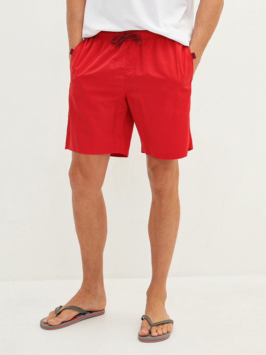 Knee-Length Basic Men's Swim Shorts