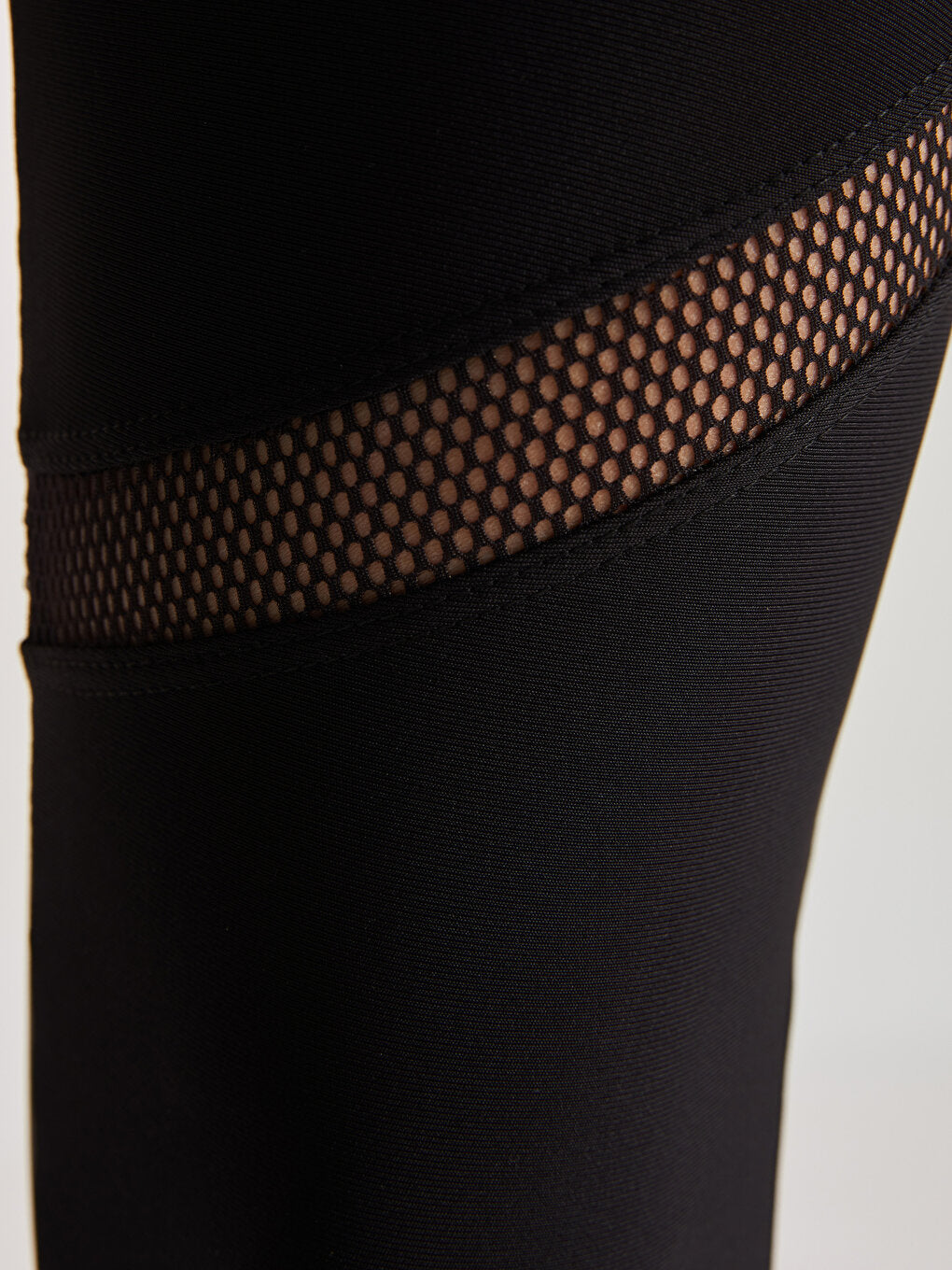 Women's Sports Leggings with Elastic Waist and Transparent Detail