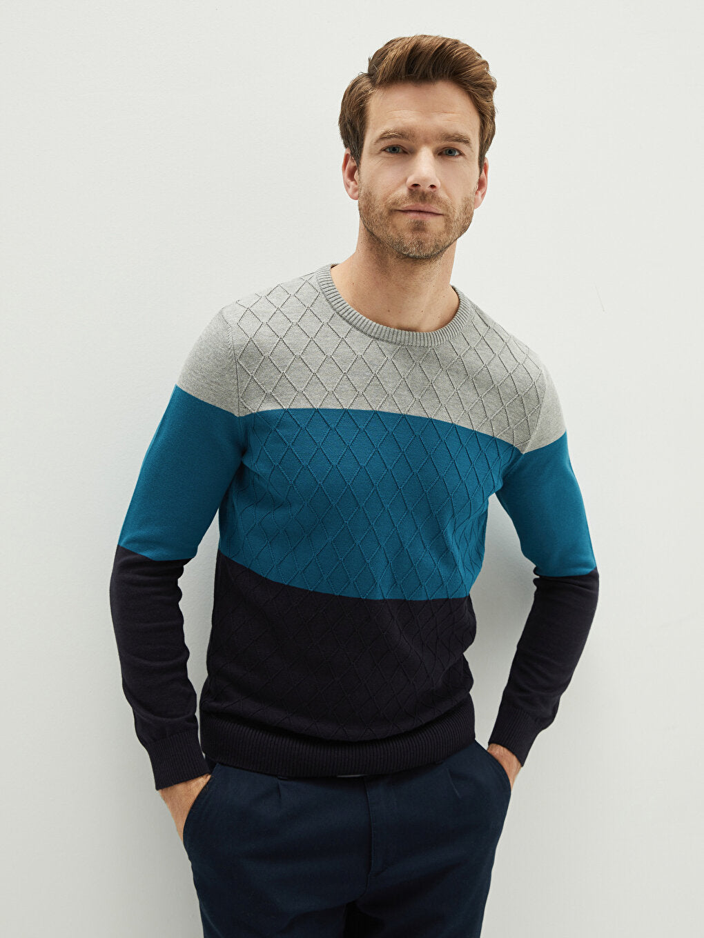 Crew Neck Long Sleeve Color Block Men's Knitwear Sweater