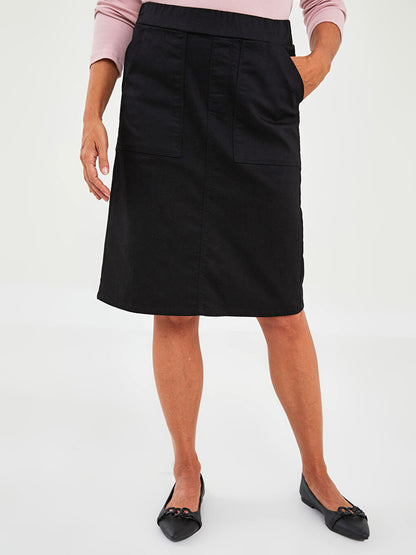 Women's Skirt with Elastic Waist Straight Pocket Detail