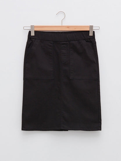 Women's Skirt with Elastic Waist Straight Pocket Detail