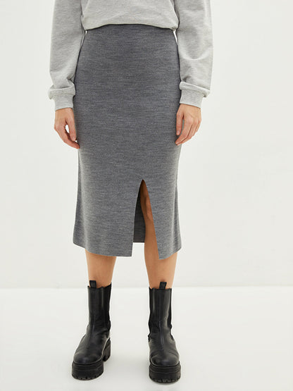 Plain Women's Knitwear Skirt with Elastic Waist