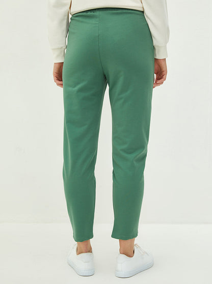 Women's Sweatpants with Elastic Waist and Flat Pocket Detail