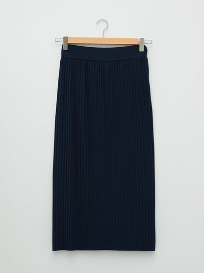 Plain Unlined Women's Pleated Skirt with Elastic Waist