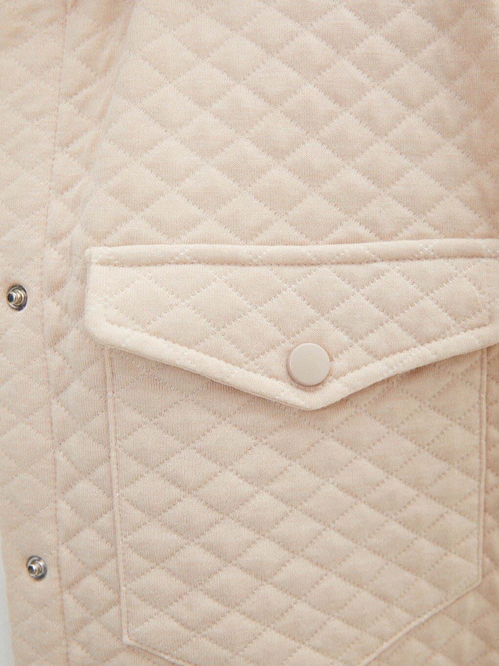 Front Button Closure Quilted Patterned Women's Shirt Jacket with Pocket Detail