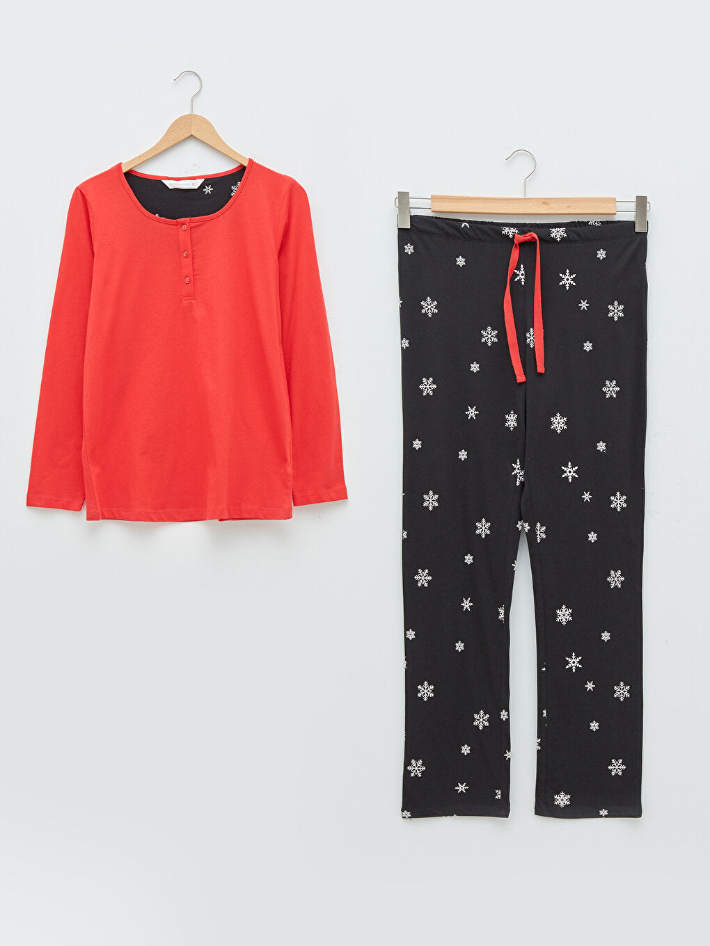 U-Neck New Year Themed Long Sleeve Cotton Women's Pajama Set