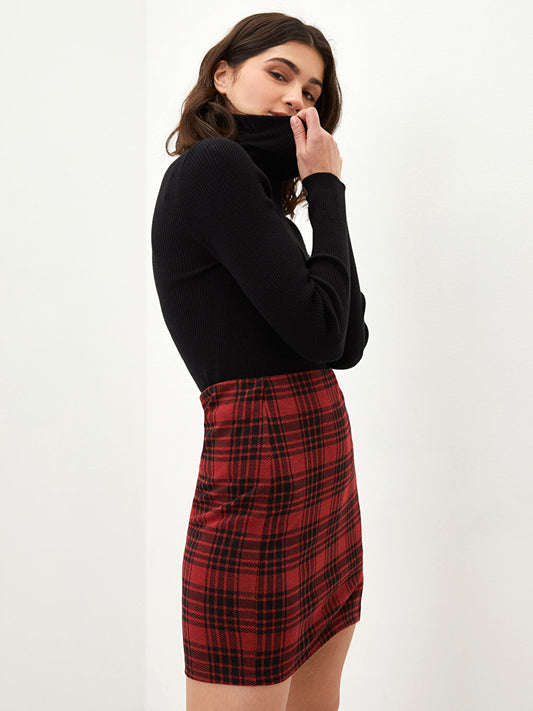 Tight Fit Plaid Women's Mini Skirt