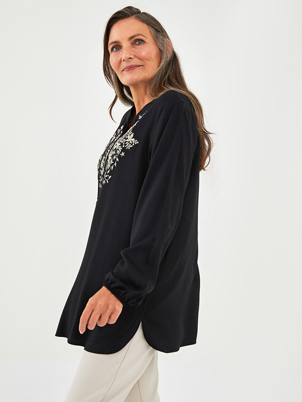 Tie Collar Embroidered Long Sleeve Viscose Women's Tunic