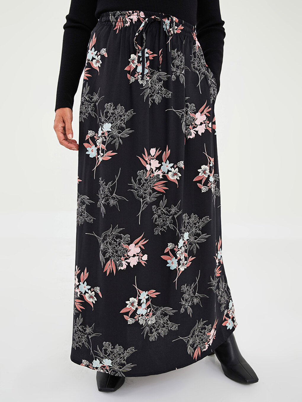 Floral A-Line Viscose Women's Skirt with Elastic Waist