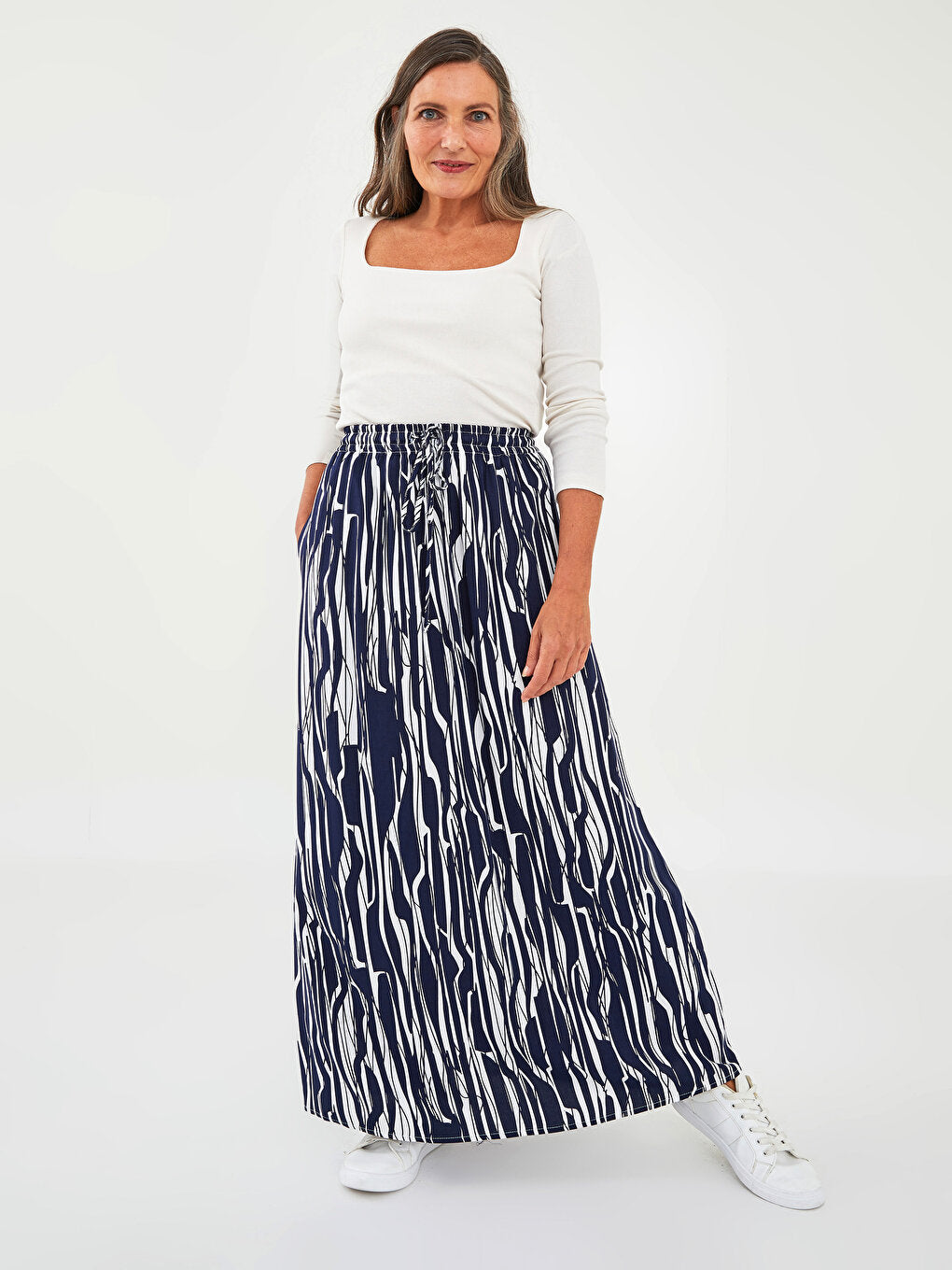 Patterned A-Line Viscose Women's Skirt with Elastic Waist