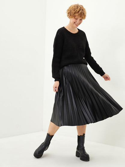 Plain Women's Pleated Skirt with Zipper Waist