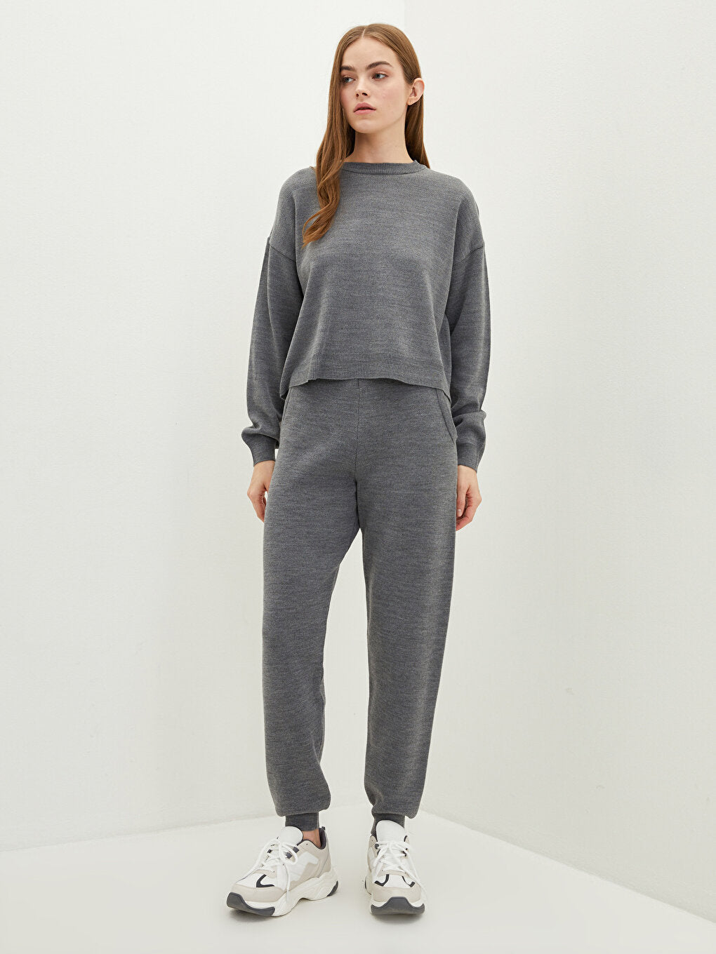 Women's Knitwear Jogger Trousers with Elastic Waist and Flat Pocket Detail