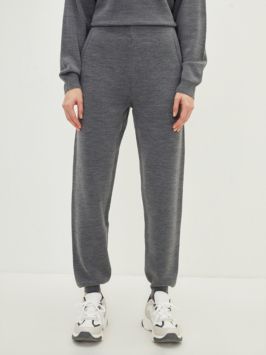 Women's Knitwear Jogger Trousers with Elastic Waist and Flat Pocket Detail