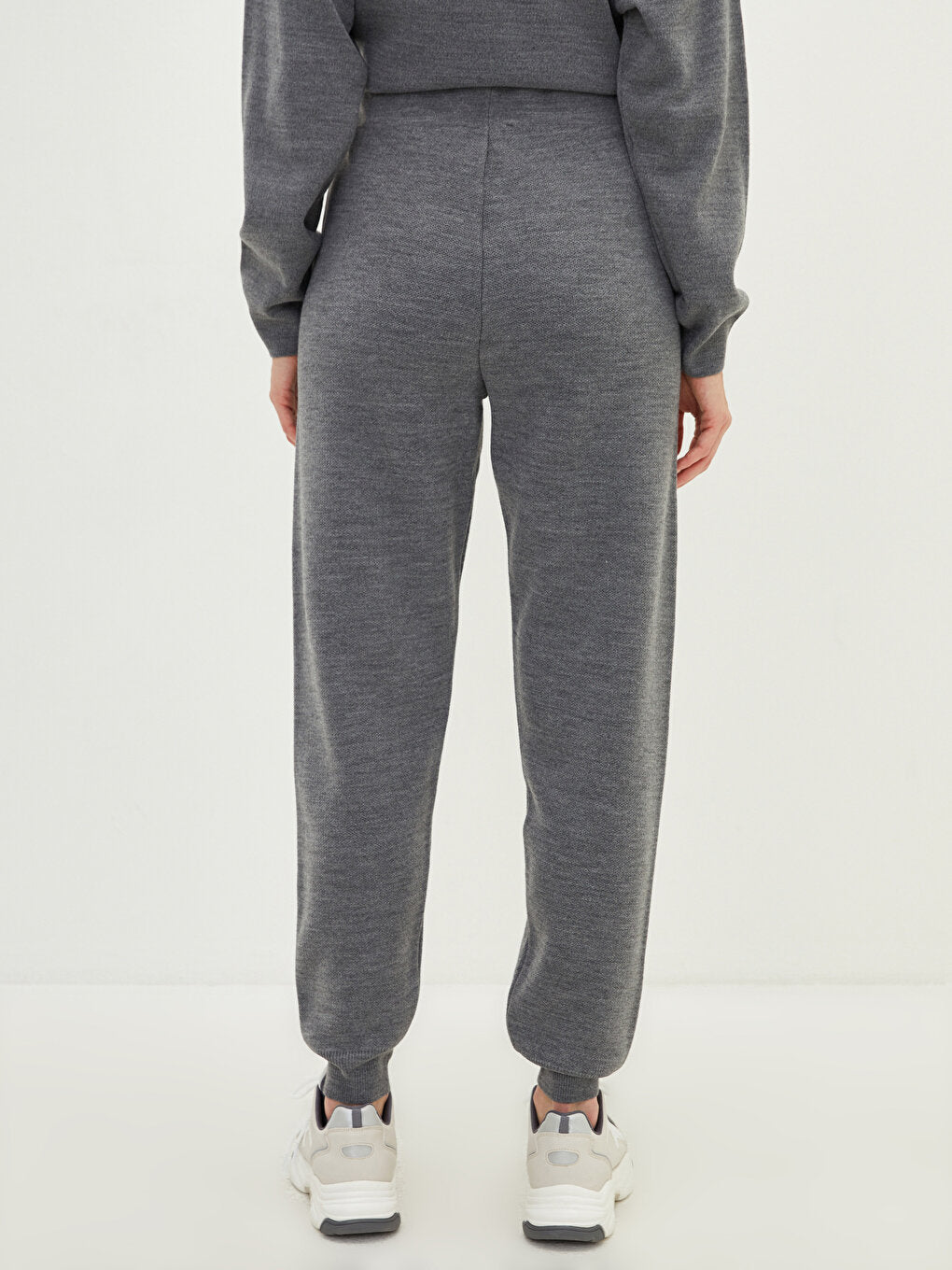 Women's Knitwear Jogger Trousers with Elastic Waist and Flat Pocket Detail