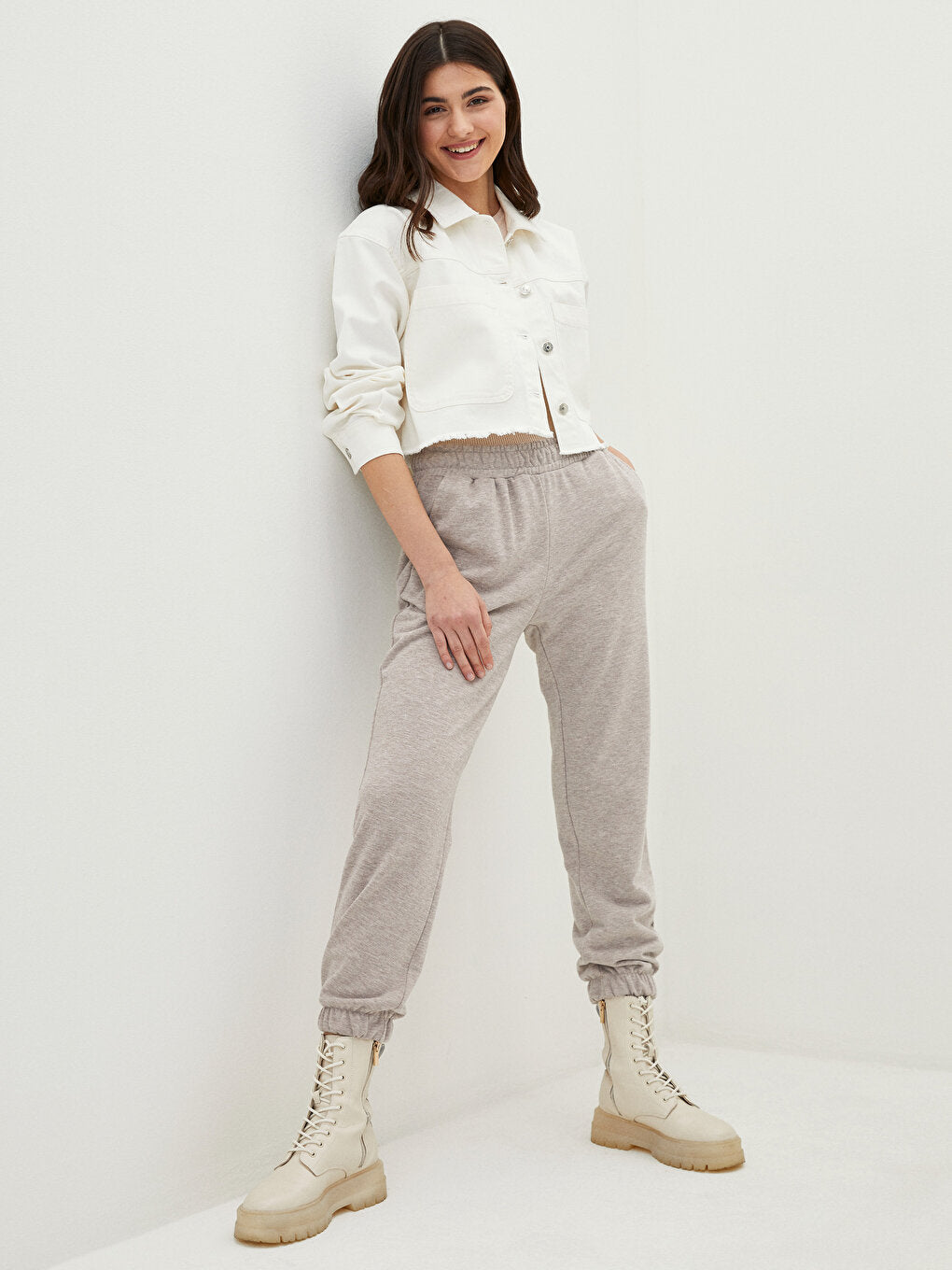 Women's Jogger Sweatpants with Elastic Waist and Flat Pocket Detail