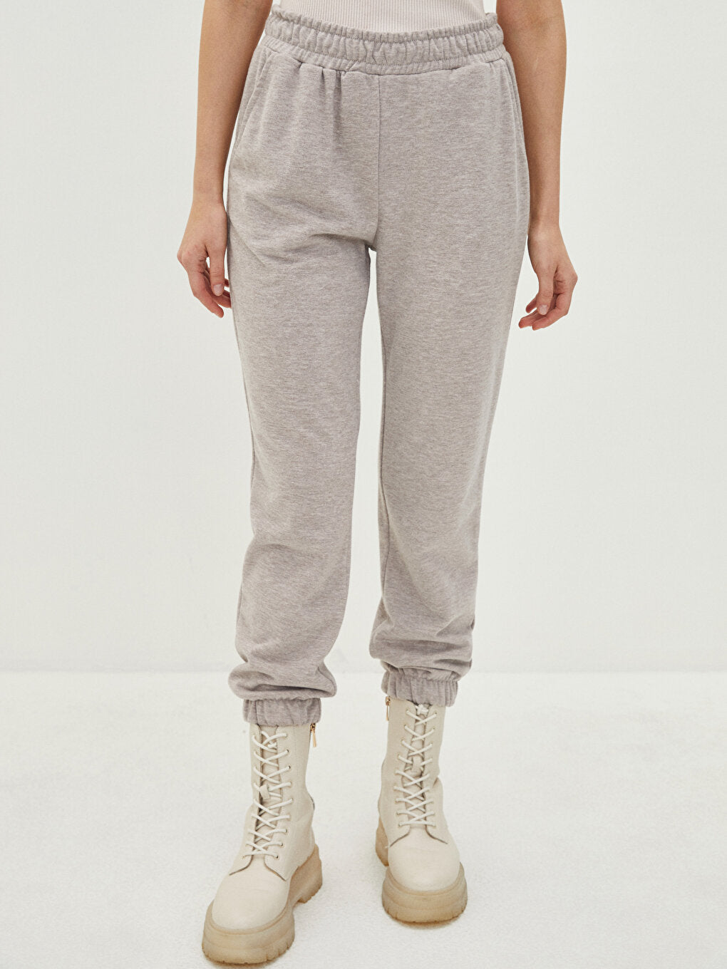 Women's Jogger Sweatpants with Elastic Waist and Flat Pocket Detail