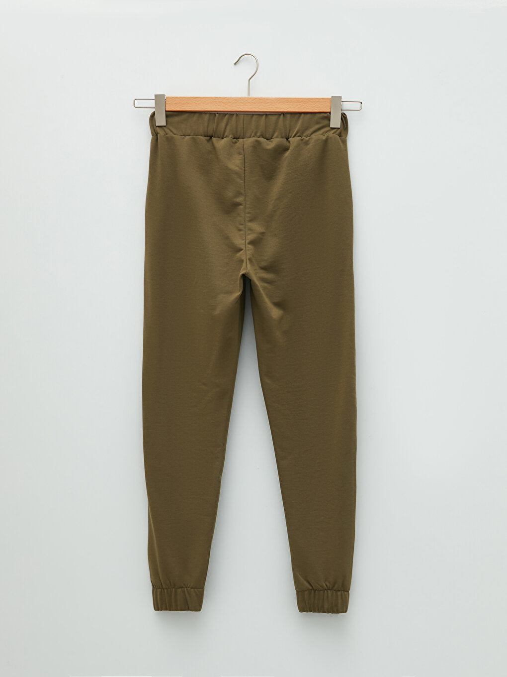 Women's Sweatpants with Elastic Waist and Flat Pocket Detail