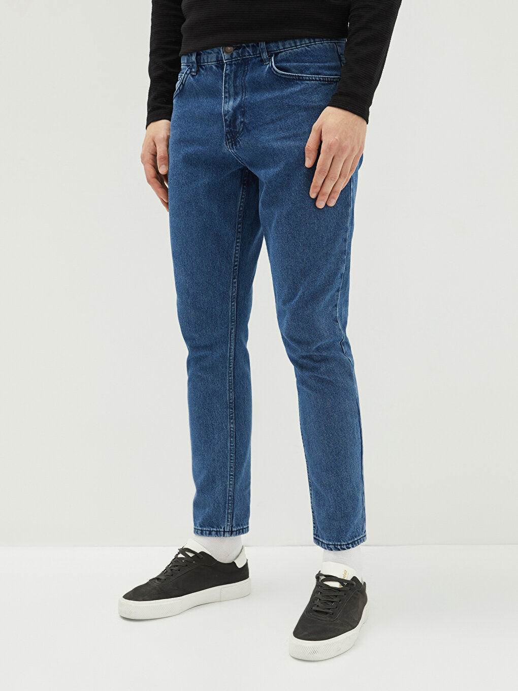 750 Slim Fit Men's Jean Trousers