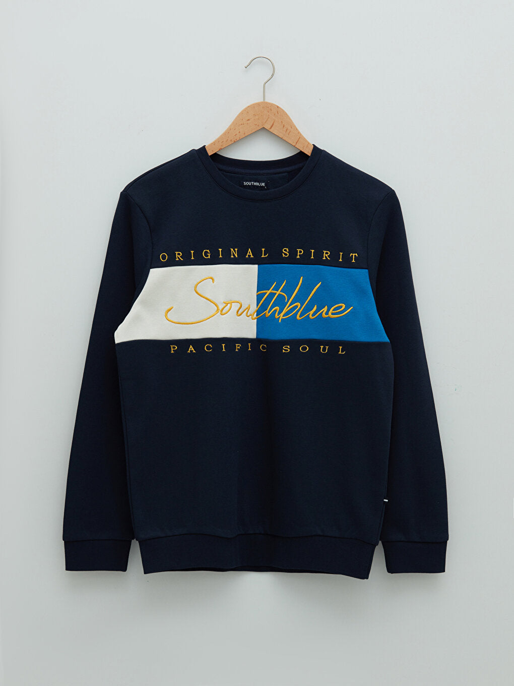 Crew Neck Long Sleeve Printed Men's Sweatshirt