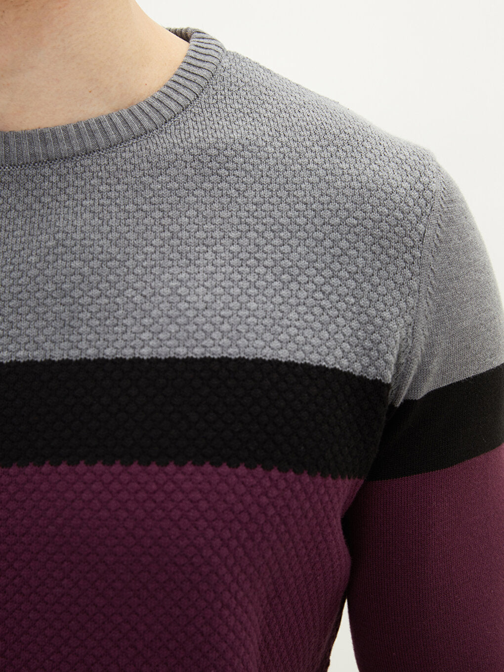 Crew Neck Long Sleeve Color Block Men's Knitwear Sweater