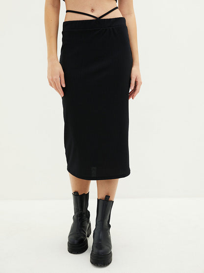 Women's Skirt with Elastic Waist and Tie Detail