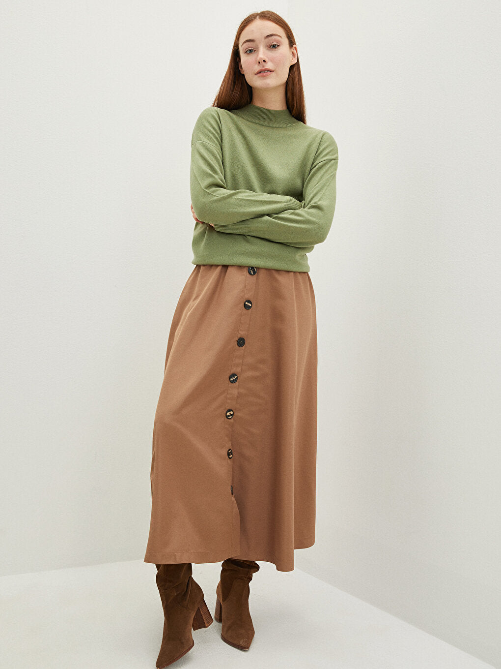 Women's Skirt with Elastic Waist Straight Front Button Detail