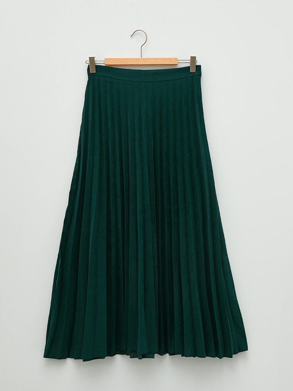 Women's Plain Pleated Skirt with Zipper Waist